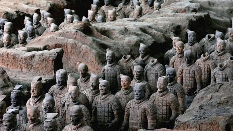 جيش الطين الذي أسسه إمبراطور الصين لحمايته بعد الموت