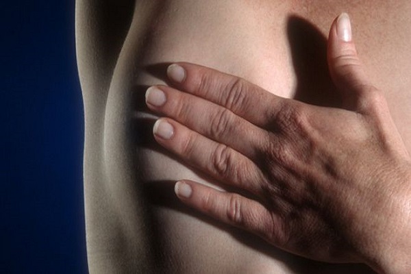 تحذيرات بشأن أعراض سرطان الثدي