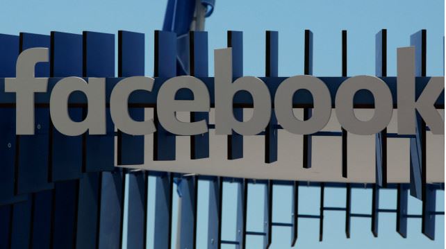 جماعة إسرائيلية تقاضي فيسبوك وتطالبه بمليار دولار تعويضا