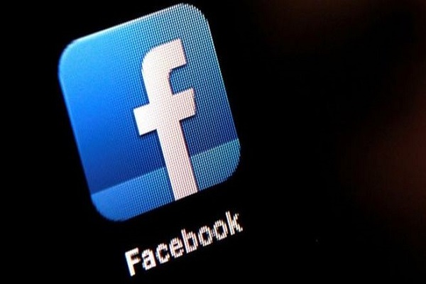 فيسبوك يستعين بـ 7500 موظف لمراجعة محتوى مقاطع الفيديو المحرضة على الكراهية والقتل والانتحار