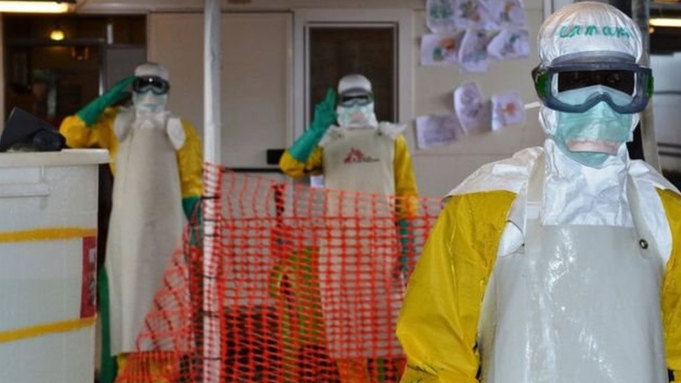 أكثر من 11 ألف شخص توفوا لدى تفشي فيروس إيبولا في غرب أفريقيا في عامي 2014 و2015