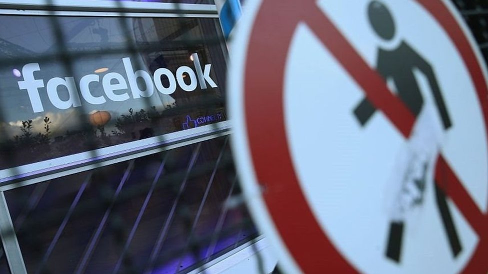 فيسبوك يجازف بدفع غرامات هائلة ما لم يواجه مسؤولوه بالسرعة الكافية، محتويات المتطرفين التي تحرض على الكراهية