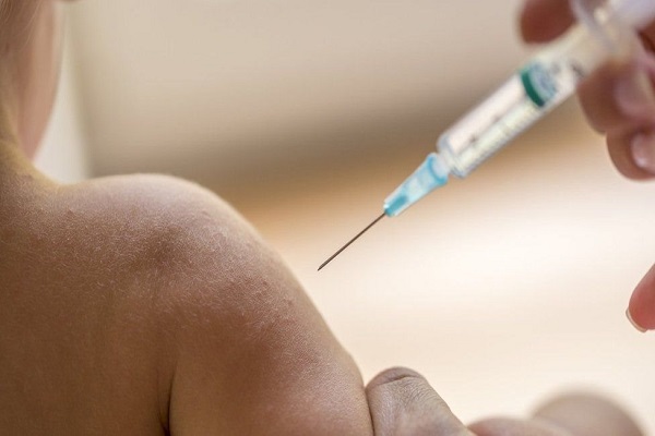 جميع تطعيمات الأطفال 