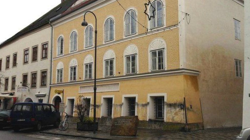 برلمان النمسا يقر الاستيلاء على المنزل الذي ولد فيه هتلر