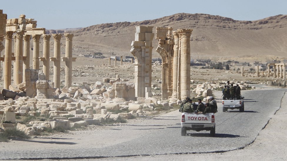 مدينة تدمر الأثرية السورية تشهد معارك شرسة