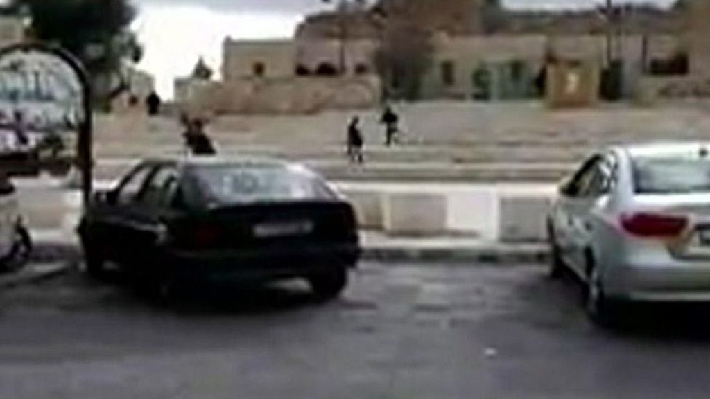 بالفيديو: لحظة تبادل إطلاق النار بين الأمن الأردني ومسلّحين