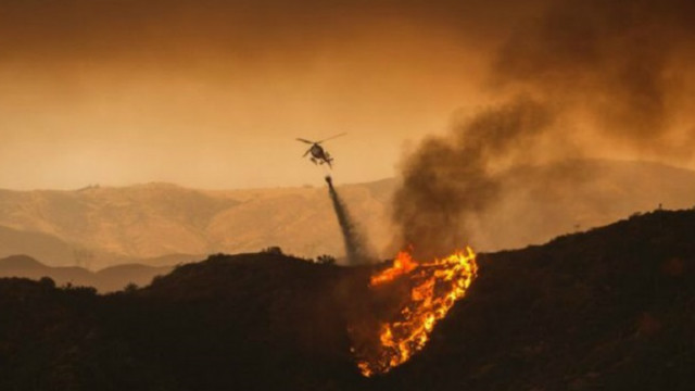 الحرائق تجبر المئات شمالي لوس أنجليس على مغادرة منازلهم