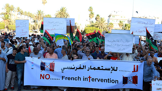 ليبيا: هل يدعم التواجد الفرنسي استقرار البلاد أم يزعزعه؟
