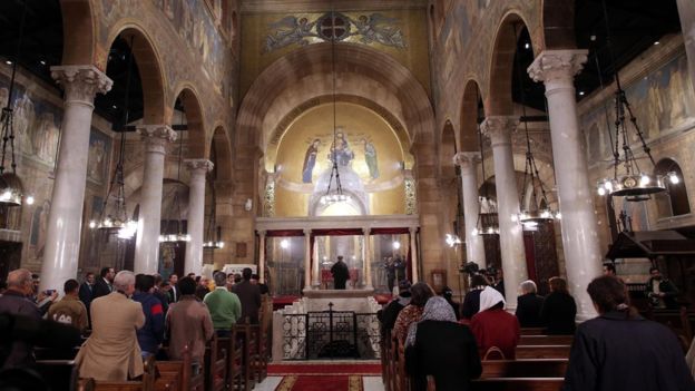 مصر: اجراءات امنية مشددة حول الكنائس بمناسبة عيد الميلاد
