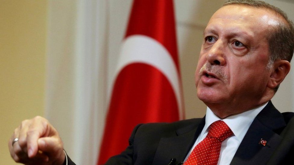 البرلمان التركي يقر تعديلات دستورية توسع صلاحيات اردوغان