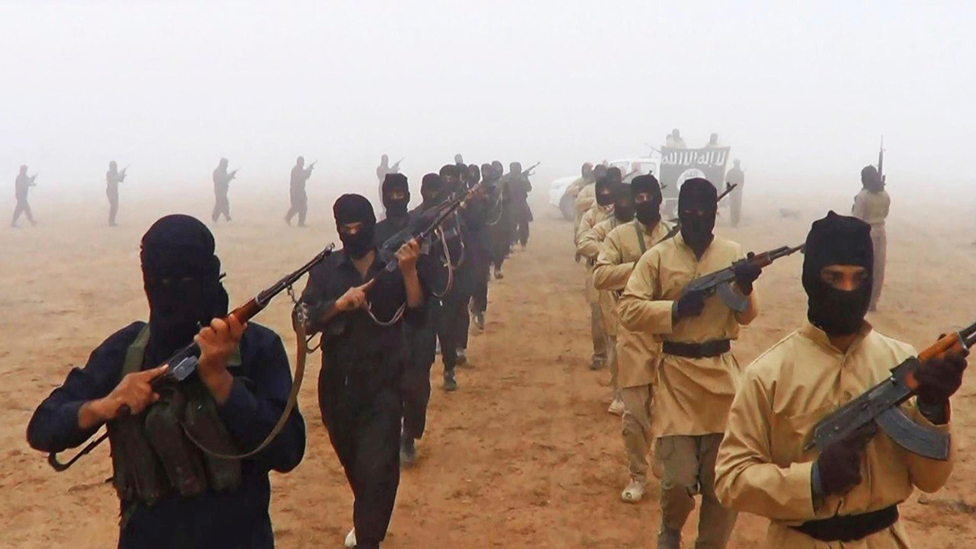 وزير بريطاني: مسلحو تنظيم الدولة الإسلامية البريطانيون يجب قتلهم