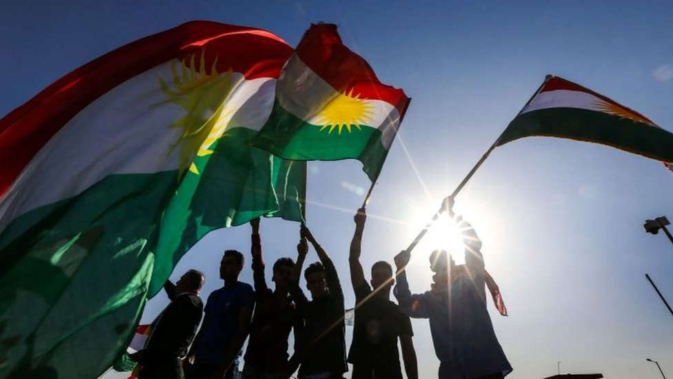 حركة التغيير الكردية تدعو إلى استقالة بارزاني