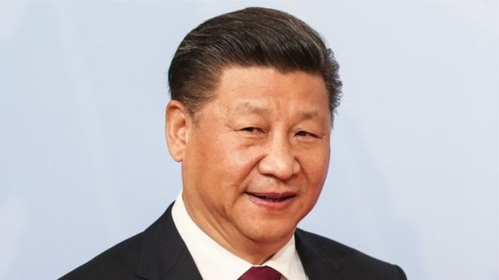 شي جينبينغ الأكثر سطوة بعد ماو تدخل أفكاره دستور الصين
