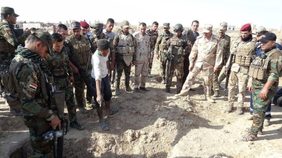 العراق: العثور على مقابر جماعية 