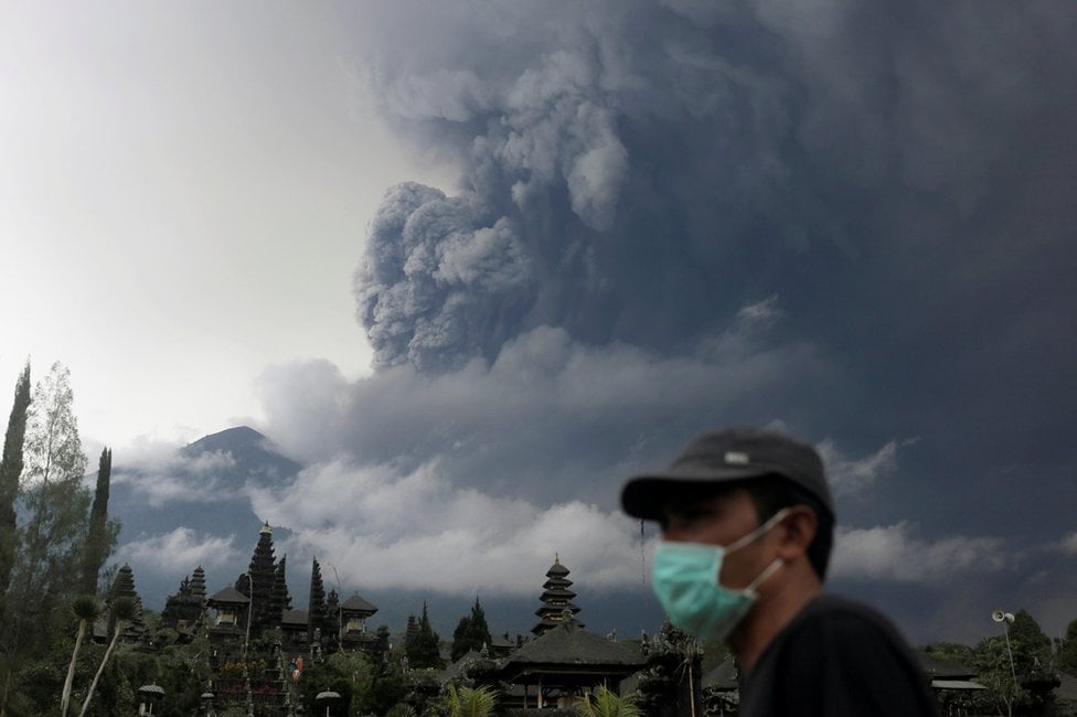 حالة تأهب قصوى في إندونيسيا لتوقع ثورة وشيكة لبركان بالي