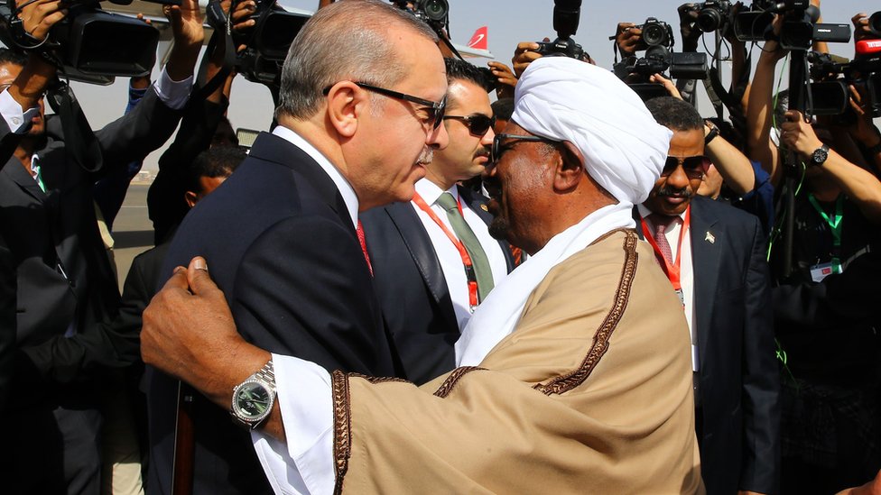 سجال بين صحف مصرية وسودانية بشأن تركيا وجزيرة سواكن