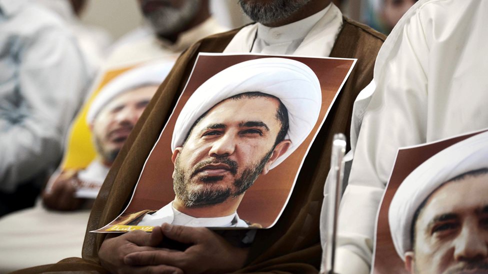 البحرين: تخفيف حكم السجن الصادر بحق الزعيم المعارض علي سلمان