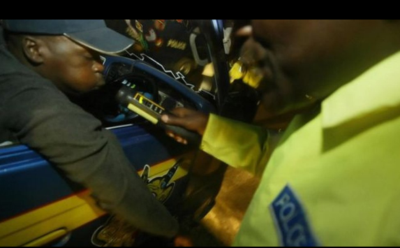 محكمة كينية تحظر اختبارات الكشف عن الكحول للسائقين