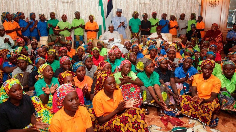 الرئاسة النيجيرية تنشر عبر تويتر أسماء الفتيات المحررات من قبضة بوكوحرام