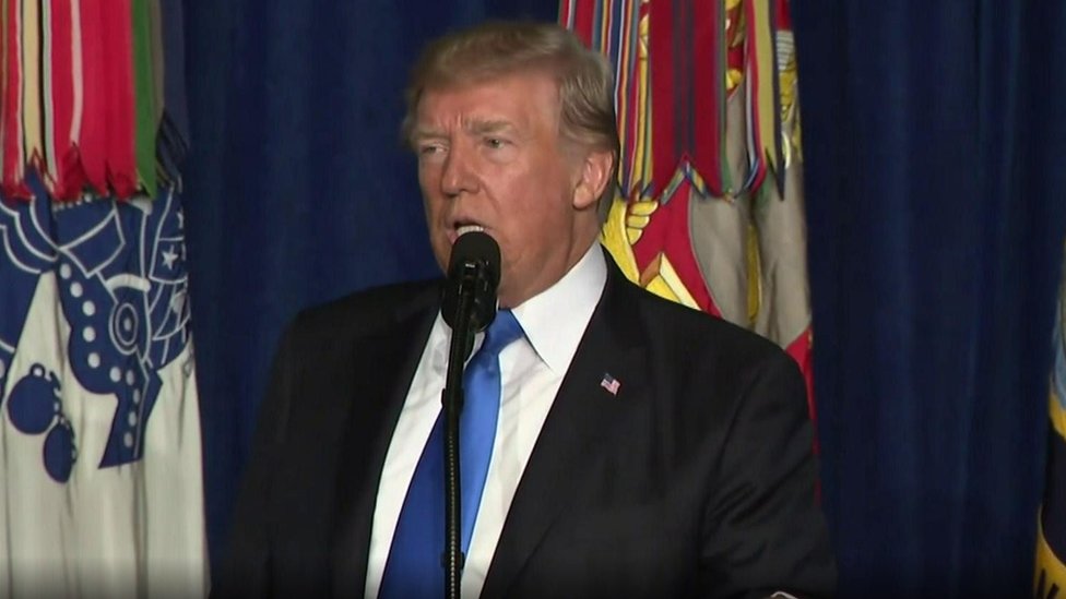 ترامب يتراجع عن سحب القوات الأمريكية من أفغانستان