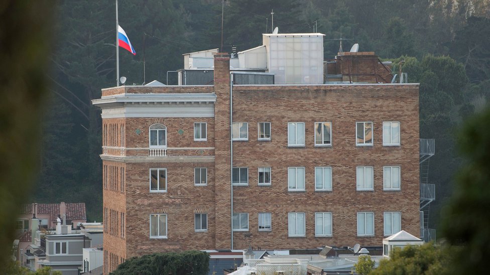 واشنطن تقرر إغلاق قنصلية لروسيا في سان فرانسيسكو