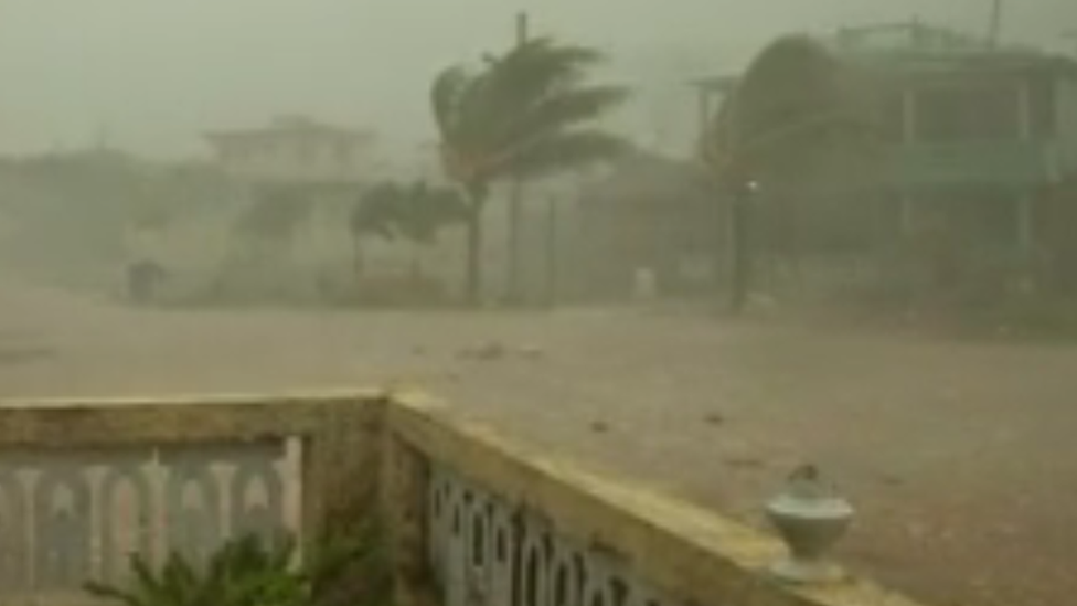 إعصار إيرما يضرب كوبا في اتجاهه إلى ولاية فلوريدا الأمريكية