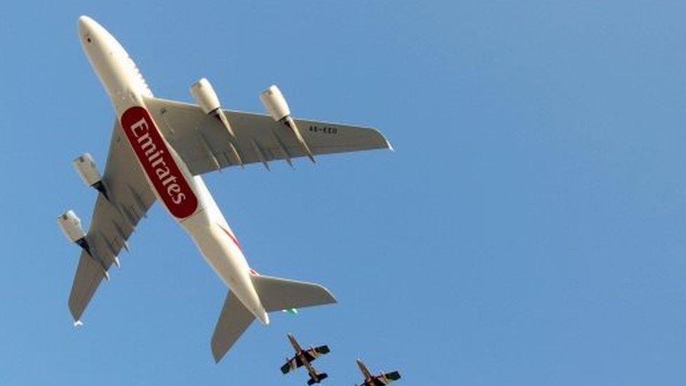 الإمارات تتهم مقاتلات قطرية باعتراض طائراتها المدنية