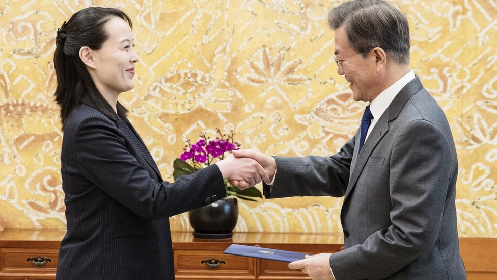 كيم يو -جونغ التقت الرئيس الكوري الجنوبي لثلاث ساعات داخل القصر الرئاسي في سول.