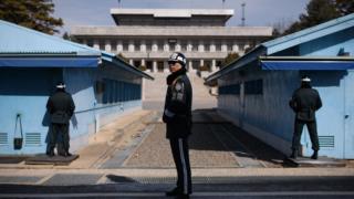 الرئيس الكوري الشمالي سيعبر الحدود لحضور قمة مع نظيره الجنوبي
