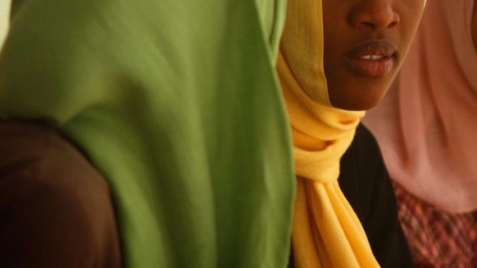 امرأة في السودان تواجه الإعدام شنقا بعدما قتلت زوجها 