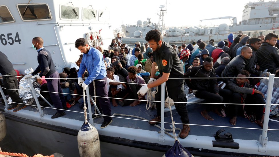 الغارديان: مراكز أوربية في شمال أفريقيا لاحتواء الهجرة غير الشرعية