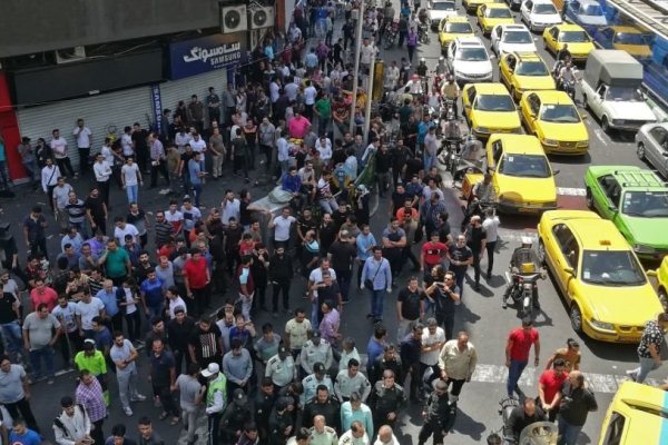 اعتقالات في إيران مع استمرار الاحتجاجات ضد الأوضاع الاقتصادية