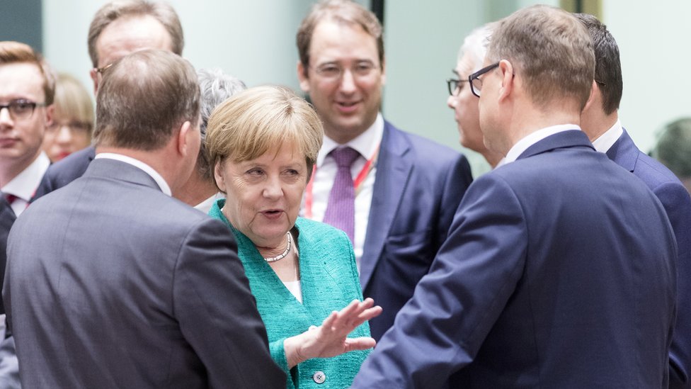 القمة الأوروبية تتوصل إلى اتفاق بشأن الهجرة بعد محادثات ماراثونية