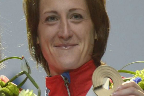 ماراشيفا حصلت على الميدالية الفضية في البطولة الأوروبية عام 2012