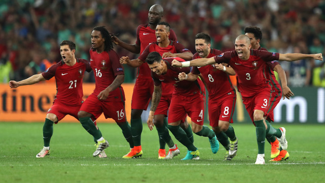 البرتغال أول فريق يتأهل لقبل نهائي يورو 2016