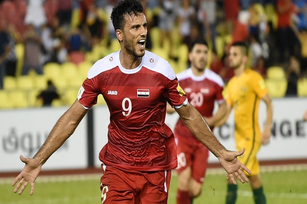 عمر السومة سجل هدف التعادل لفريقه أمام أستراليا وقبلها أمام إيران