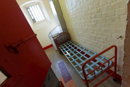 الزنزانة التي أمضى فيها أوسكار وايلد فترة محكوميته