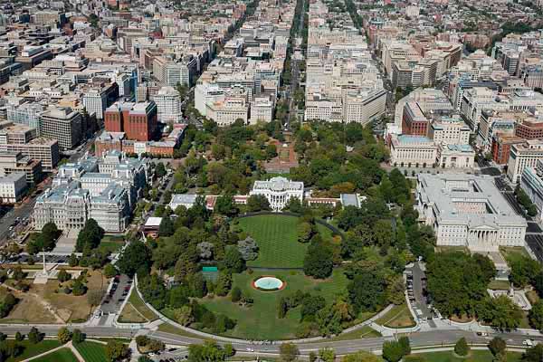 صورة ملتقطة من الجو للبيت الأبيض في العاصمة واشنطن