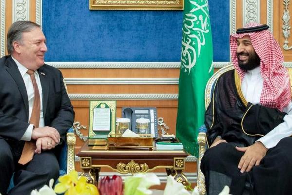 الأمير محمد بن سلمان مستقبلا بومبيو في الرياض