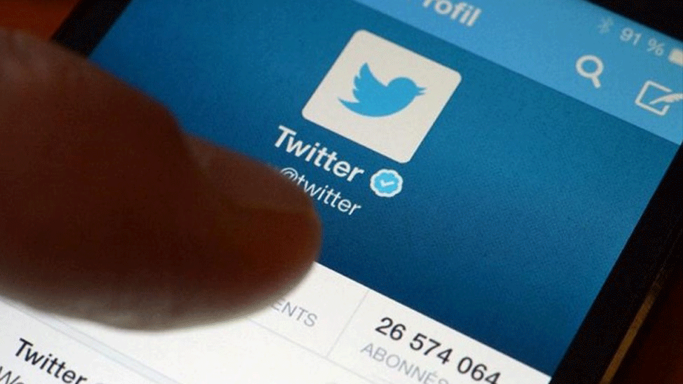 روسيا تمدد القيود المفروضة على تويتر حتى منتصف مايو