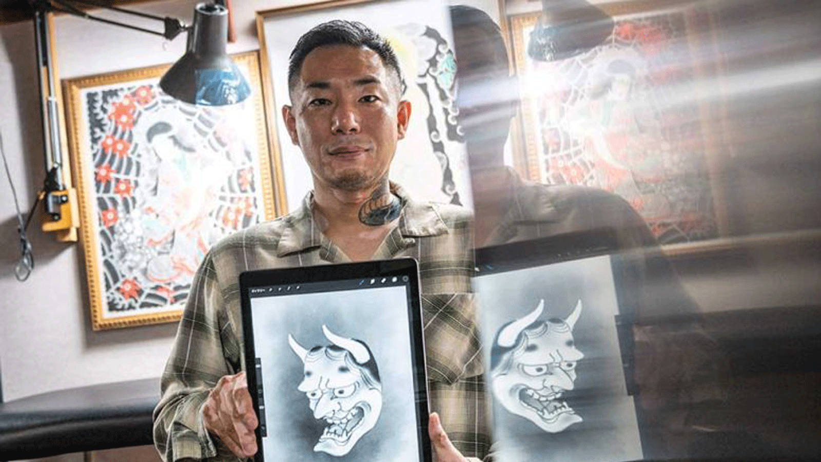 فنان الوشم الياباني إيتشي هاتانو(Ichi Hatano) يبيع تصميماته كرموز غير قابلة للاستبدال، وأشياء فنية افتراضية.