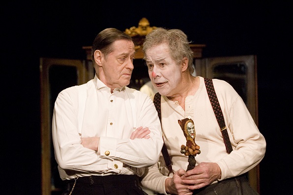 مسرحية المهرج جاك في ستوكهولم - ولعبة القناع الكبير في الحياة