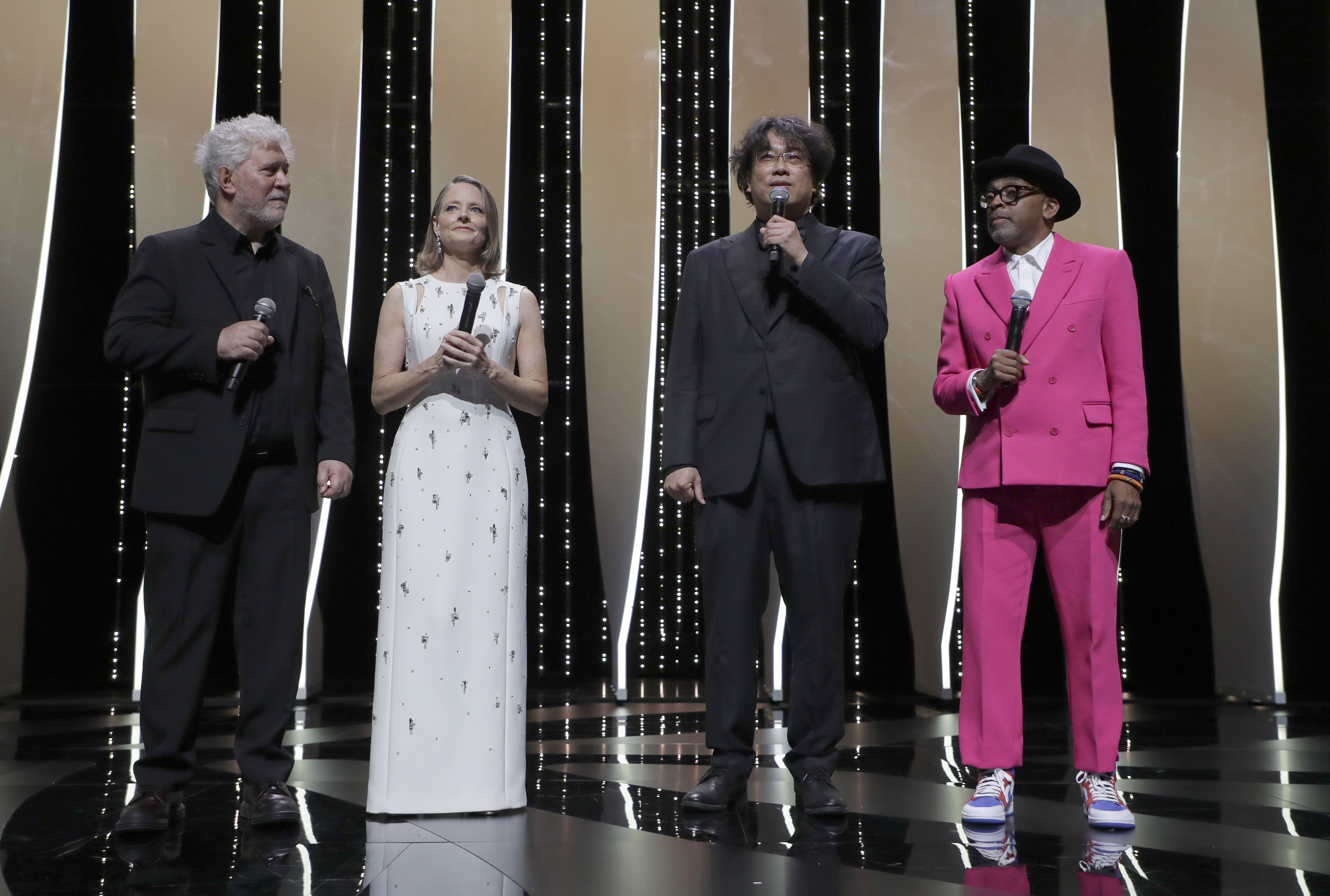 كبار الفن السابع أعطوا في افتتاح مهرجان كان إشارة الانطلاق لعودة السينما