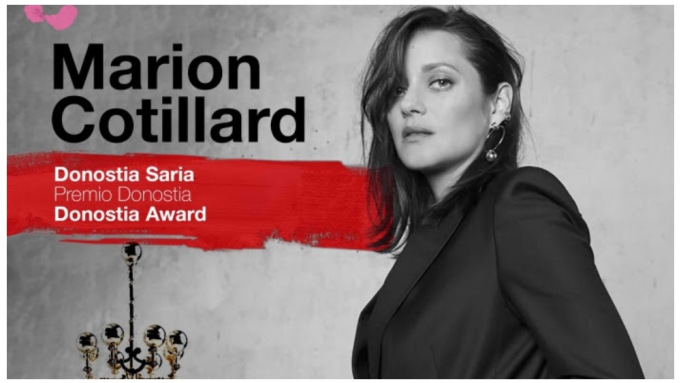 الممثلة ماريون كوتيار تُمنح جائزة في مهرجان سان سيباستيان