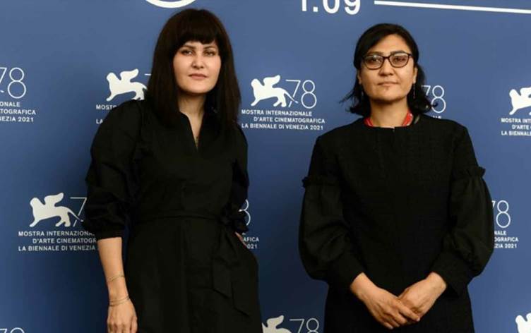 صحرا كريمي وساهرا ماني