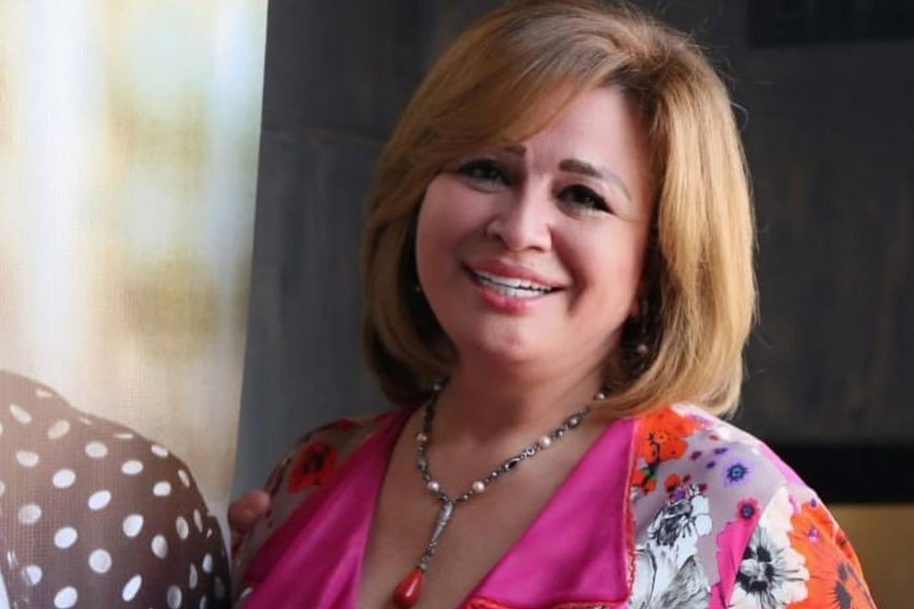 الهام شاهين تدافع عن "المومس الفاضلة"