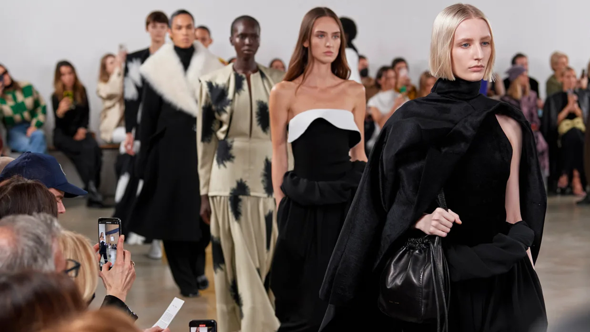 مجموعة بروينزا سكولر