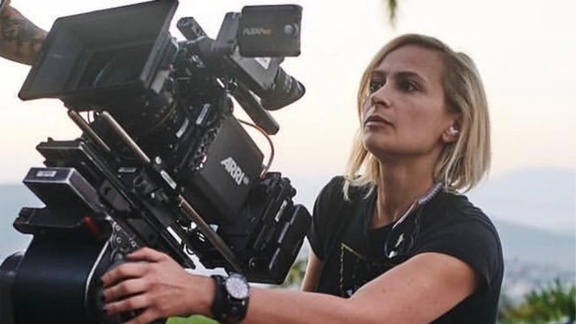 بالدوين حاول استكمال إنجاز فيلم "راست" بعد حادث مقتل مديرة تصويره