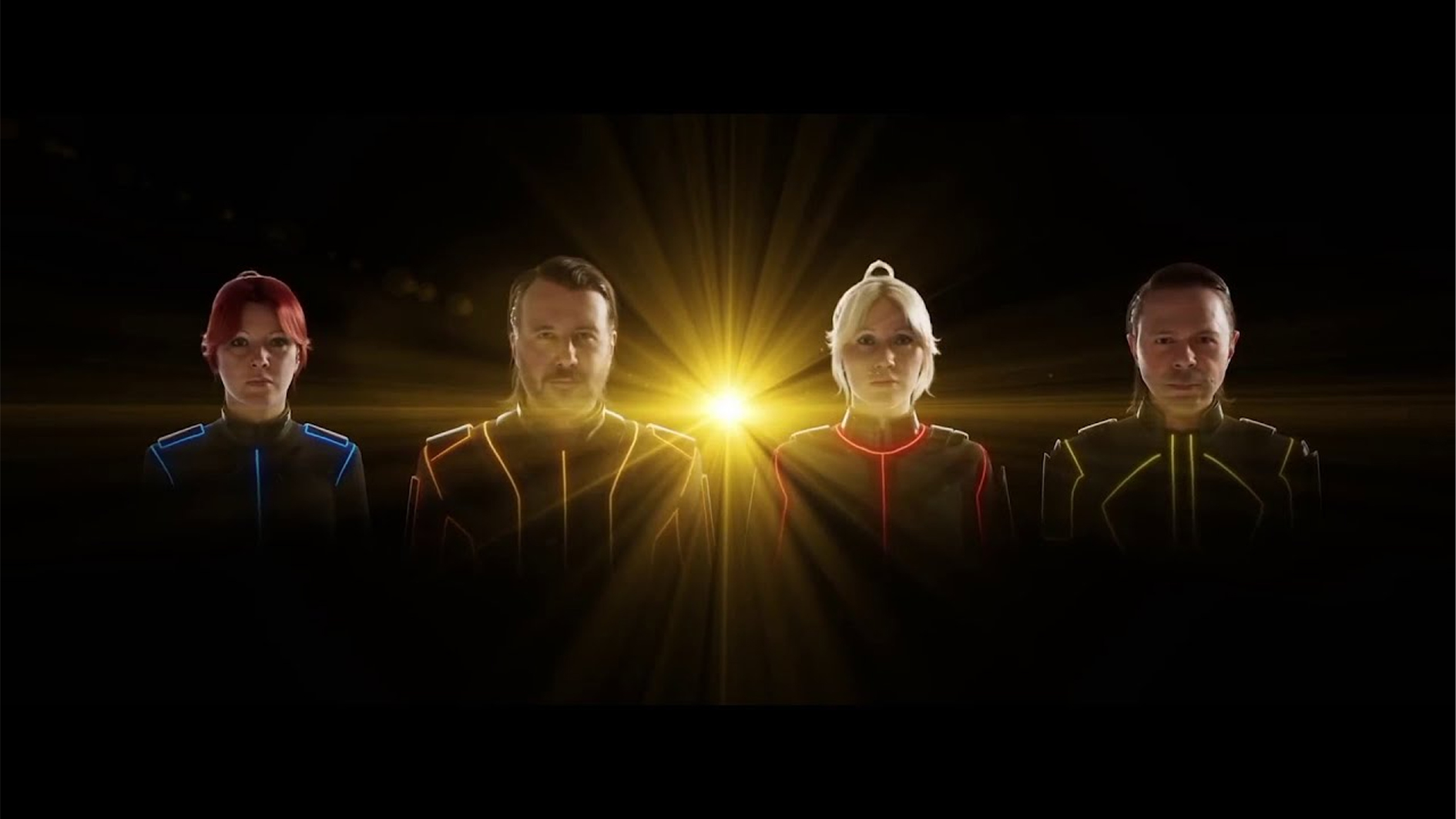 الصور الرقمية الرمزية لأعضاء "آبا" تتابع مسيرة الفرقة الشهيرة