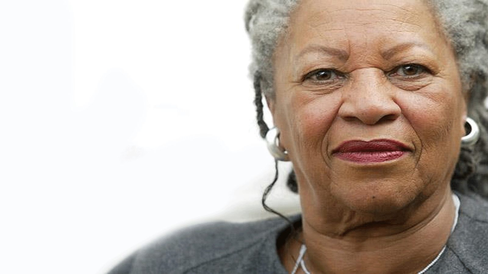 توني موريسون الحائزة على جائزة نوبل للآداب في كتابة الرواية والقصة(فيسبوك)